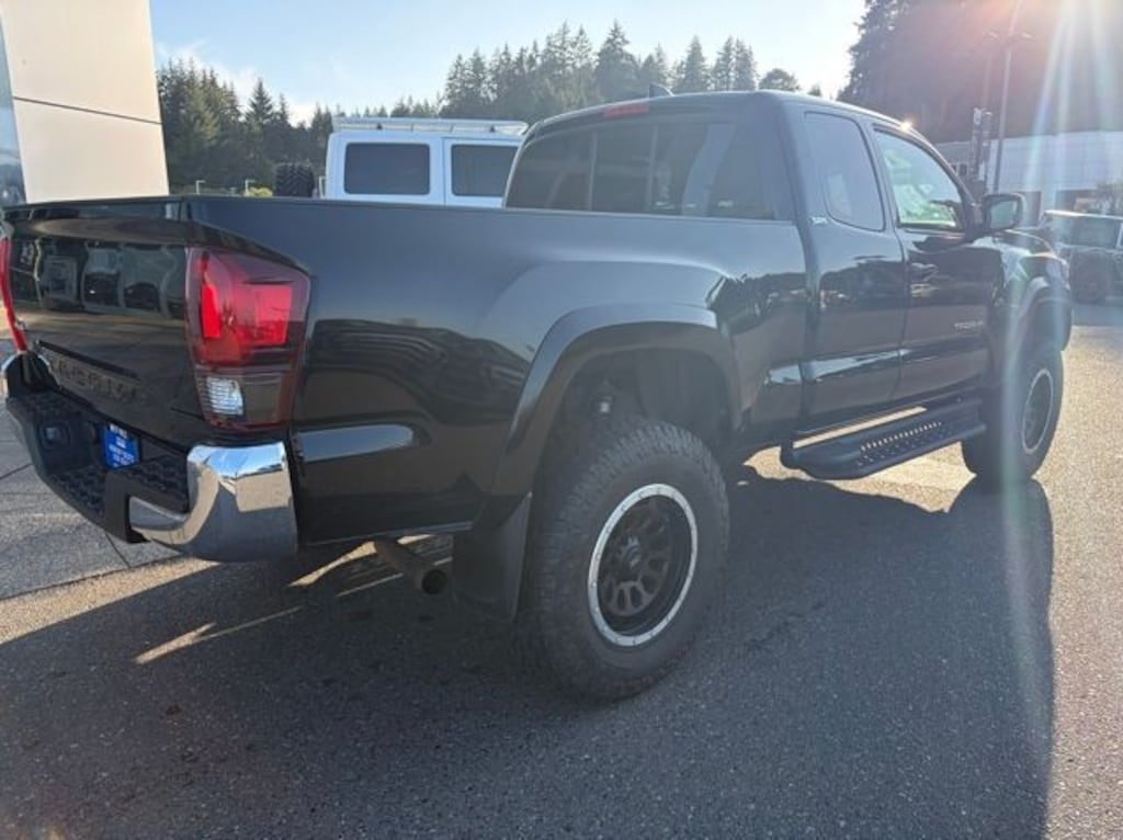 Used 2022 Toyota Tacoma SR5 Truck Access Cab