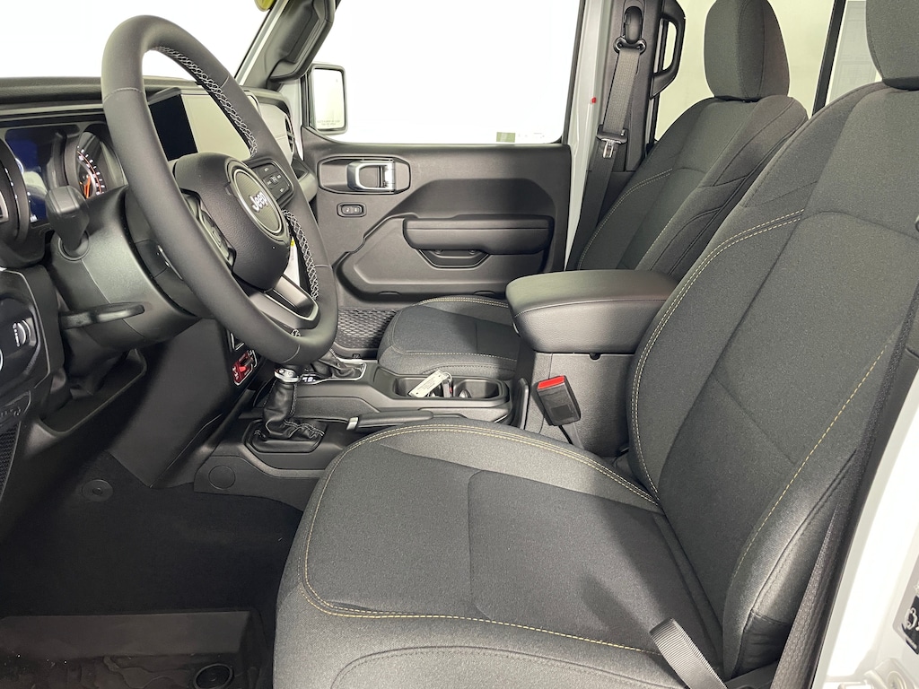 New 2026 Jeep Wrangler 4-DOOR WILLYS Sport Utility