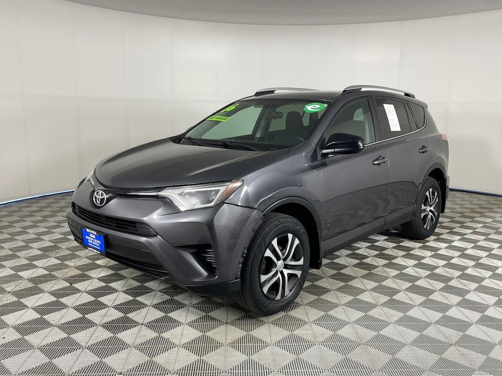 Used 2016 Toyota RAV4 LE SUV