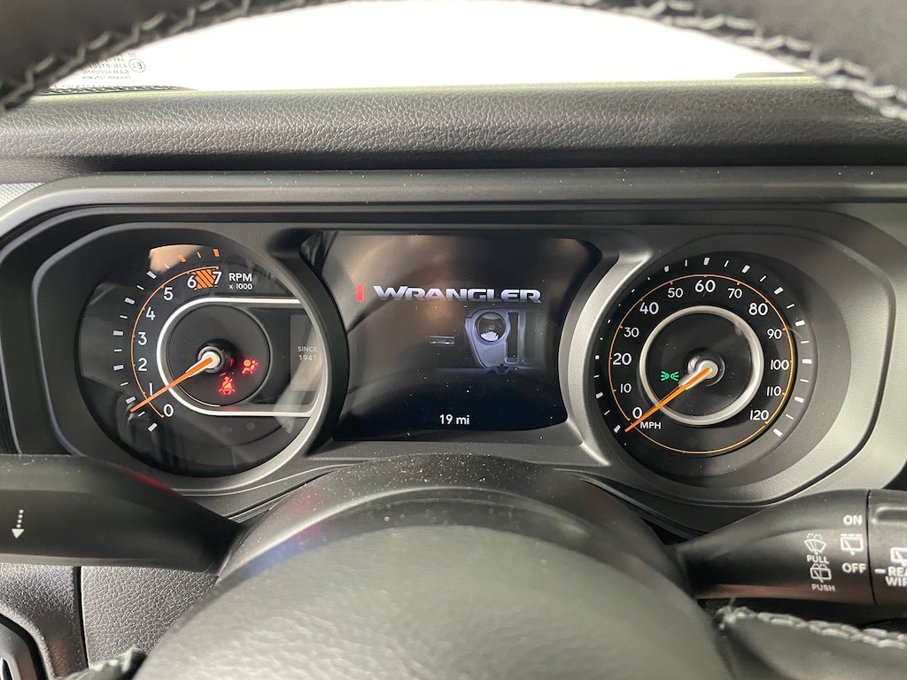 New 2026 Jeep Wrangler 4-DOOR WILLYS Sport Utility