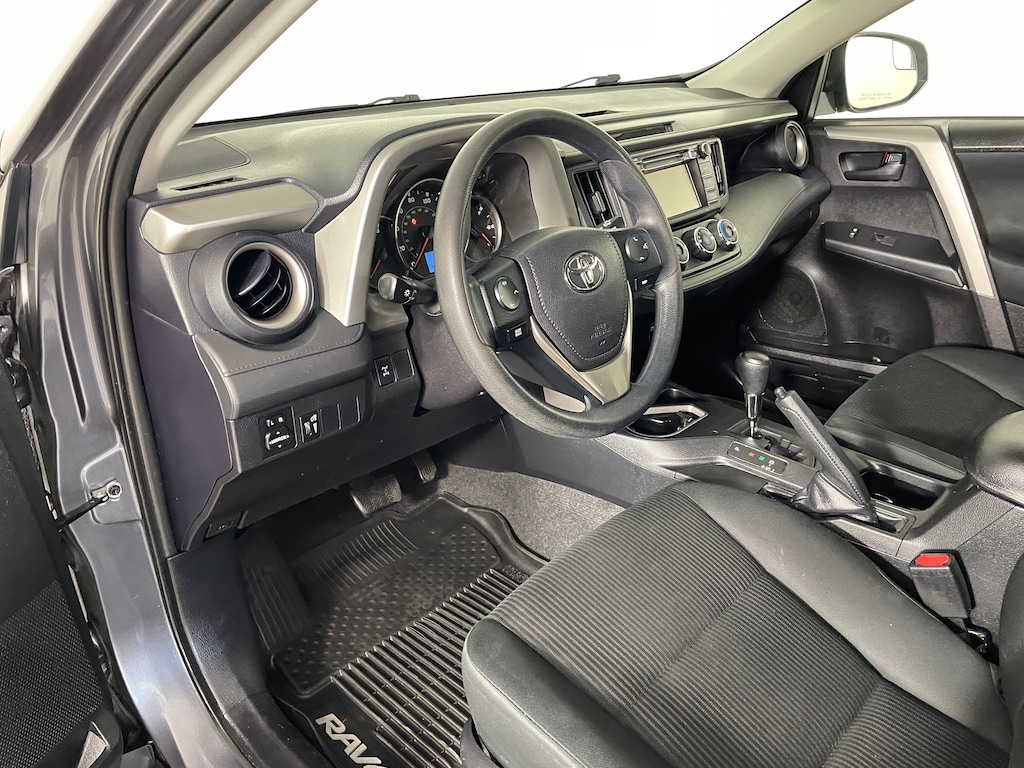 Used 2016 Toyota RAV4 LE SUV