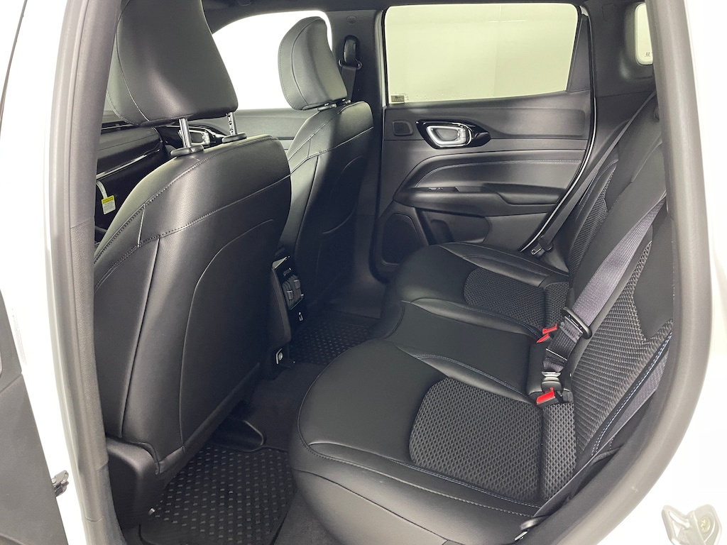 New 2026 Jeep Compass LATITUDE ALTITUDE 4X4 Sport Utility