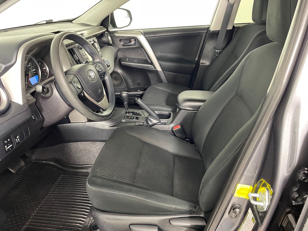 Used 2016 Toyota RAV4 LE SUV