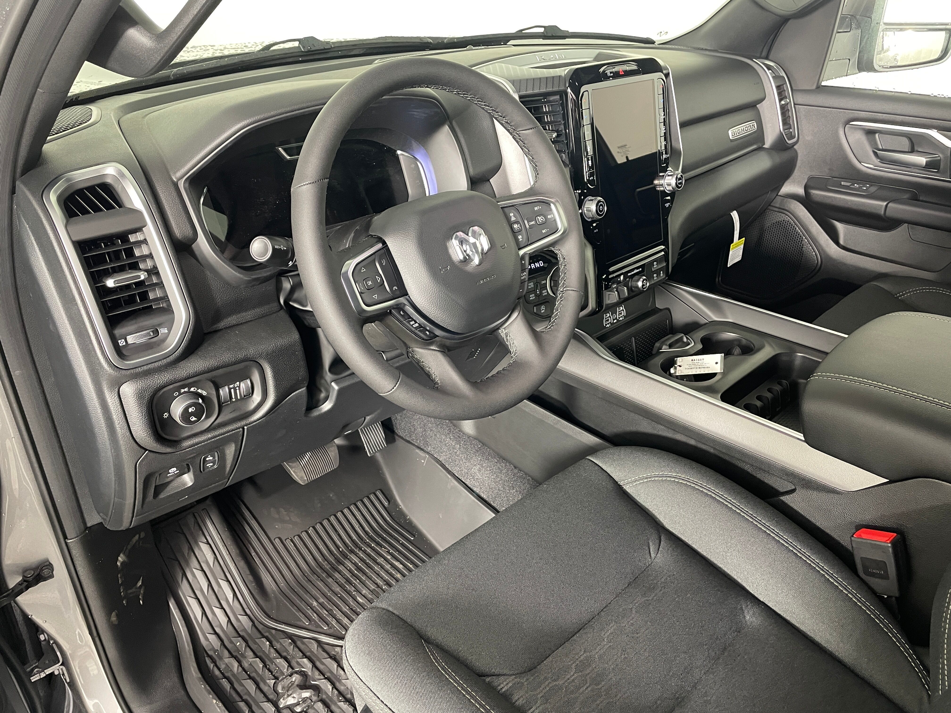 New 2026 Ram 1500 BIG HORN CREW CAB 4X4 5'7 BOX Pickup