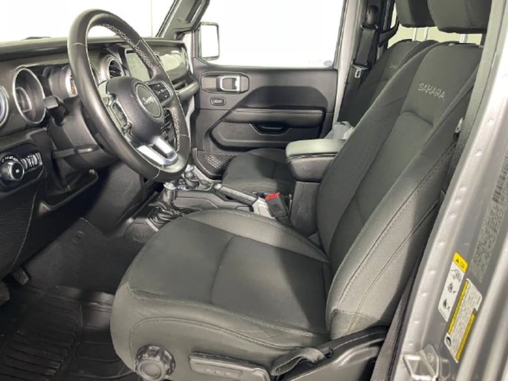 Used 2018 Jeep Wrangler Unlimited Sahara SUV