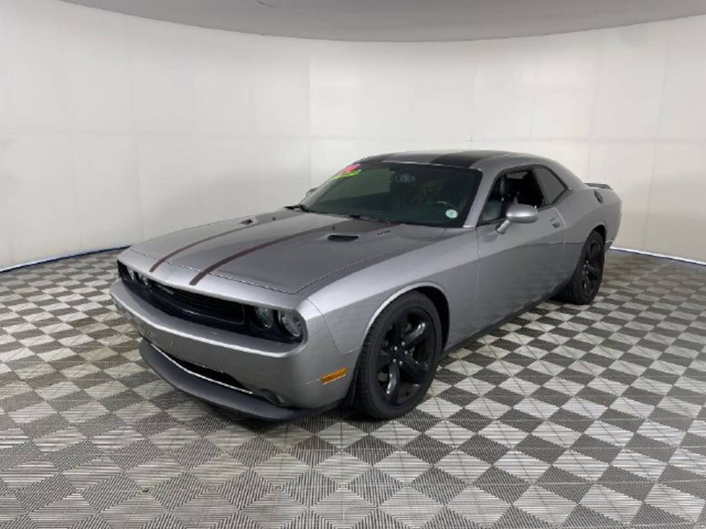 Used 2014 Dodge Challenger R/T Coupe