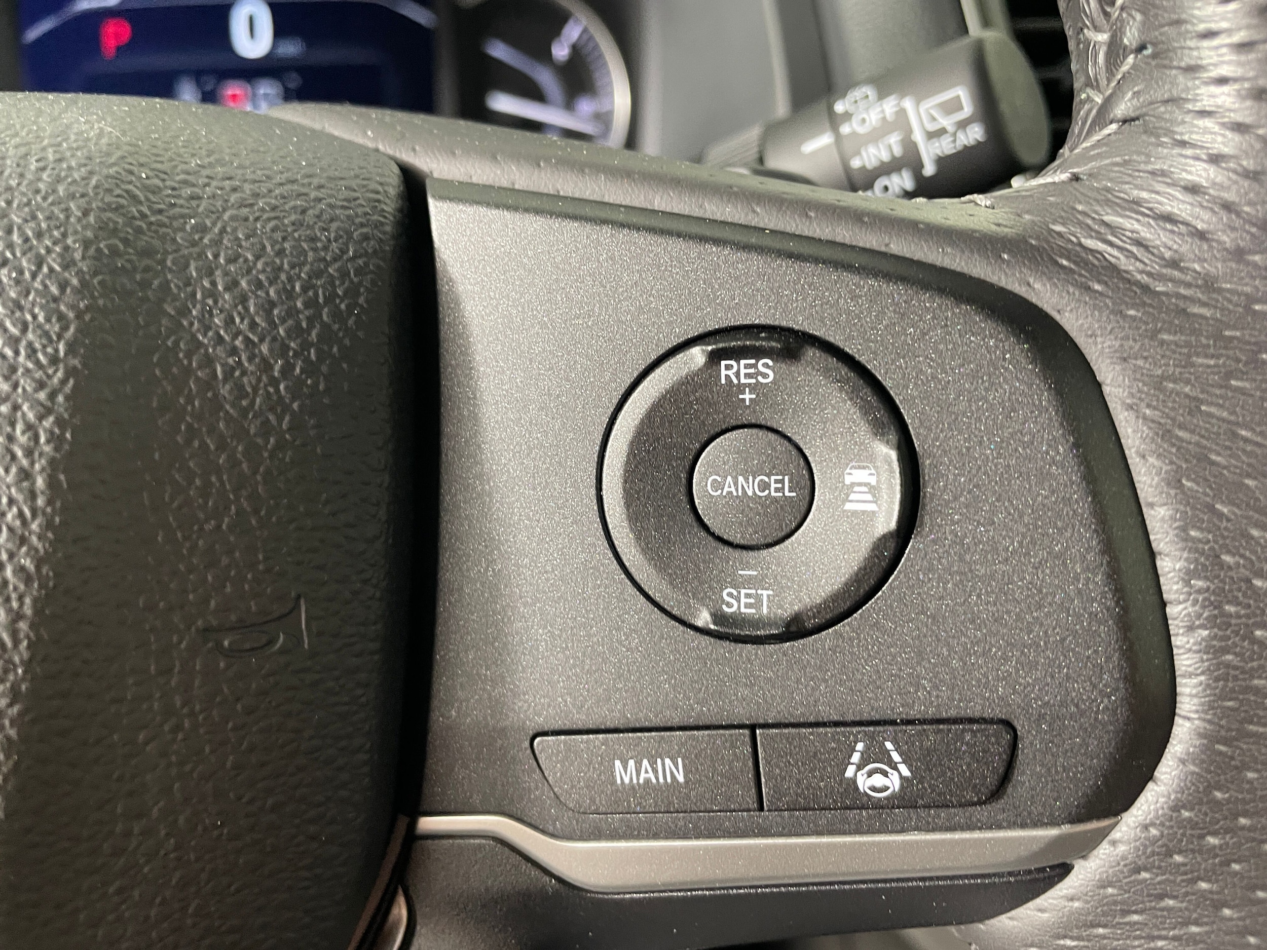 2025 Honda Passport EX-L - Photo 11