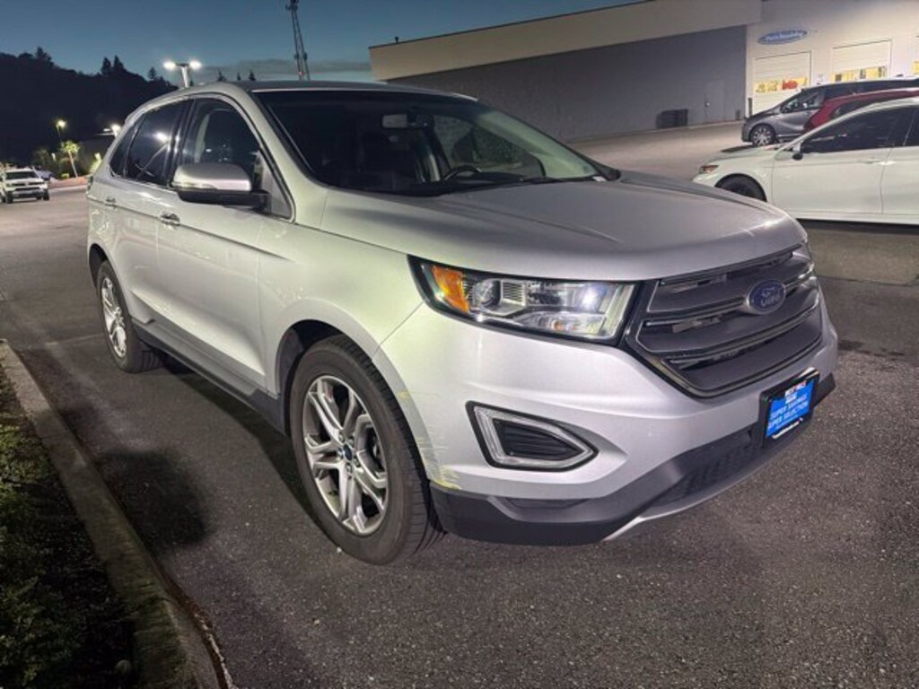 Used 2016 Ford Edge Titanium SUV