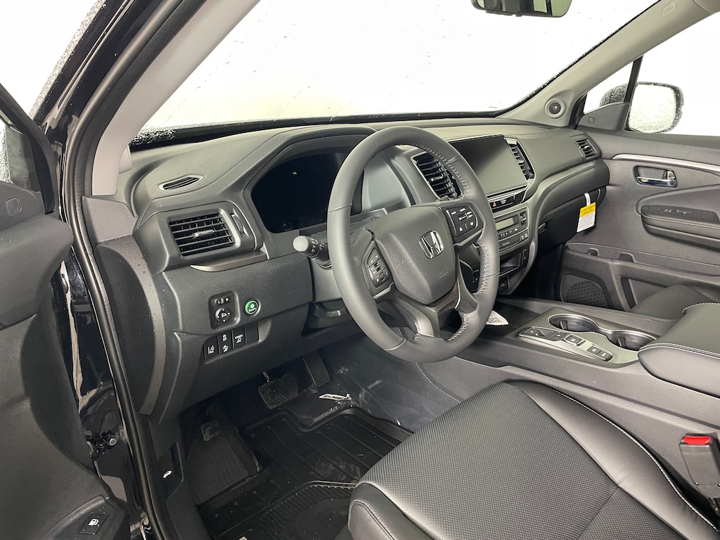 New 2026 Honda Ridgeline RTL Truck Crew Cab