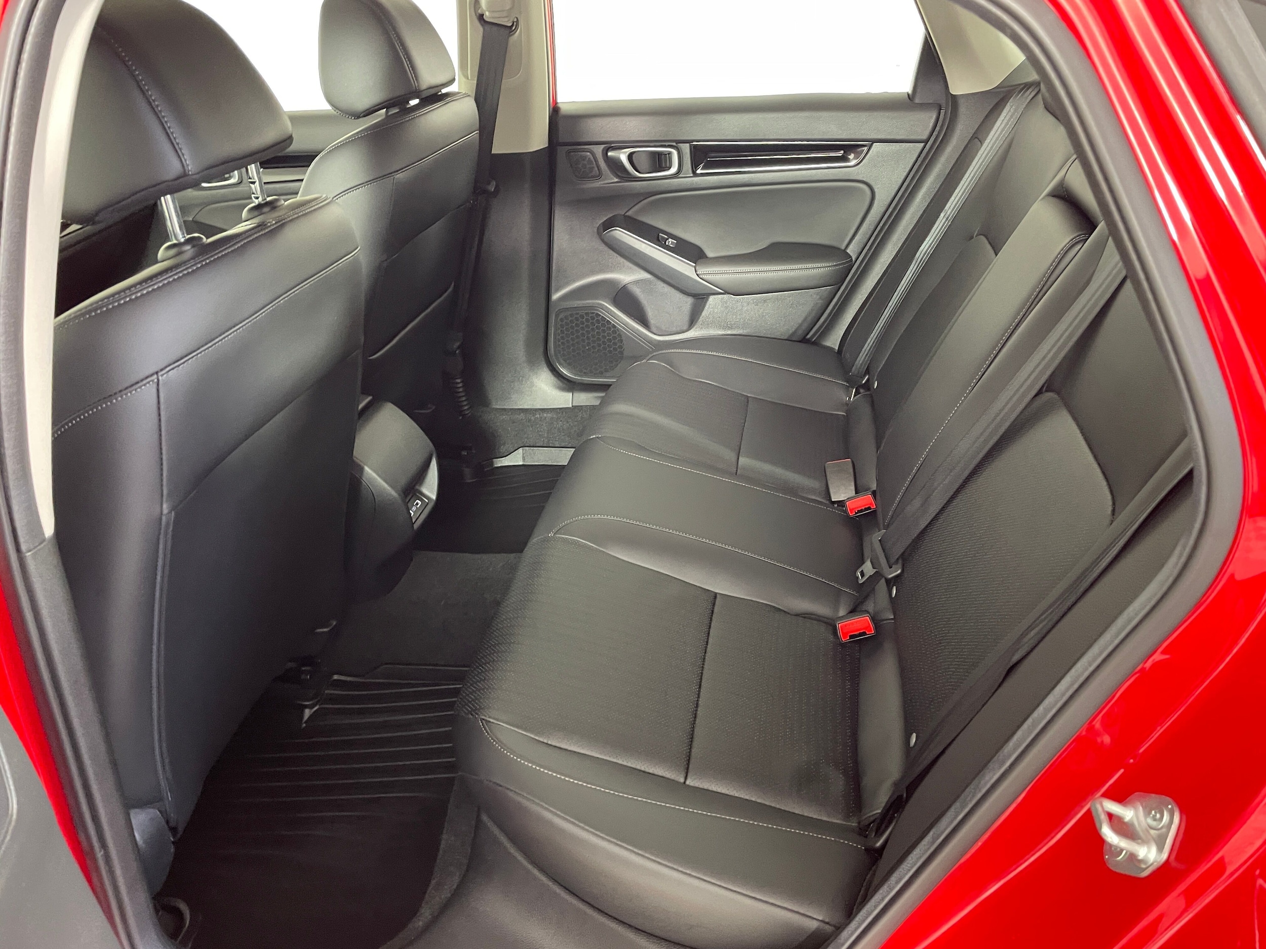 2024 Honda Civic Touring - Photo 18