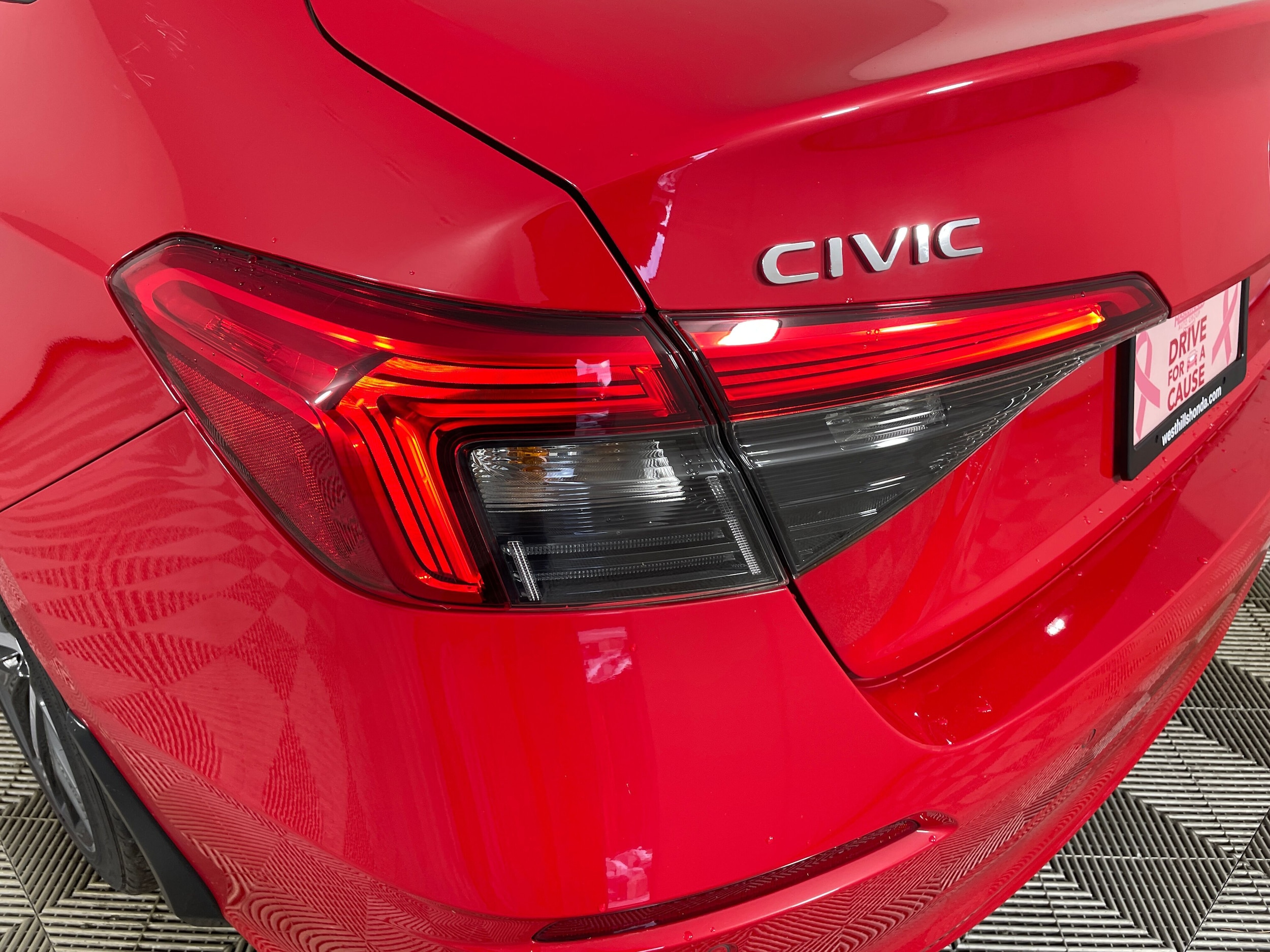 2024 Honda Civic Touring - Photo 20