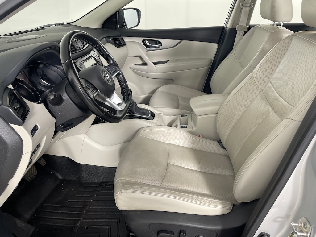 Used 2020 Nissan Rogue Sport SL SUV