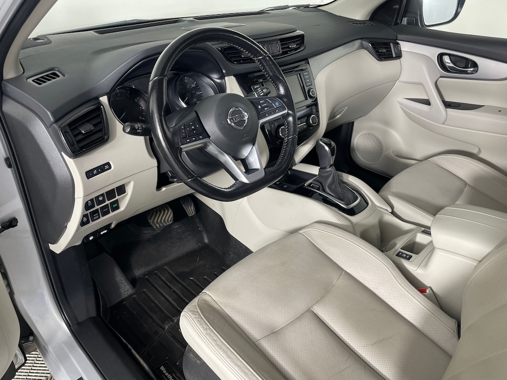 Used 2020 Nissan Rogue Sport SL SUV