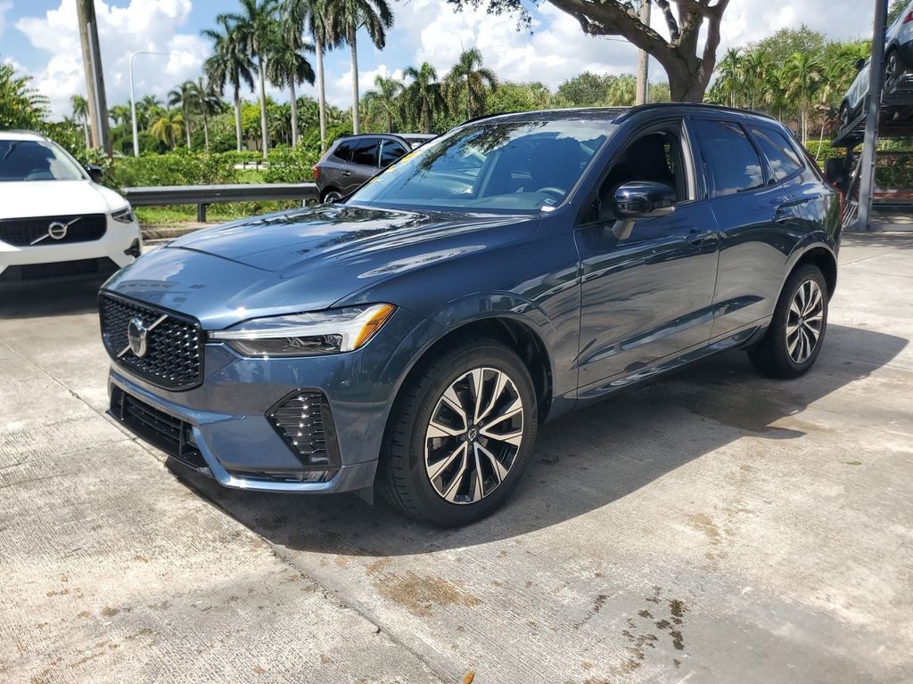 Certified 2024 Volvo XC60 B5 Core SUV