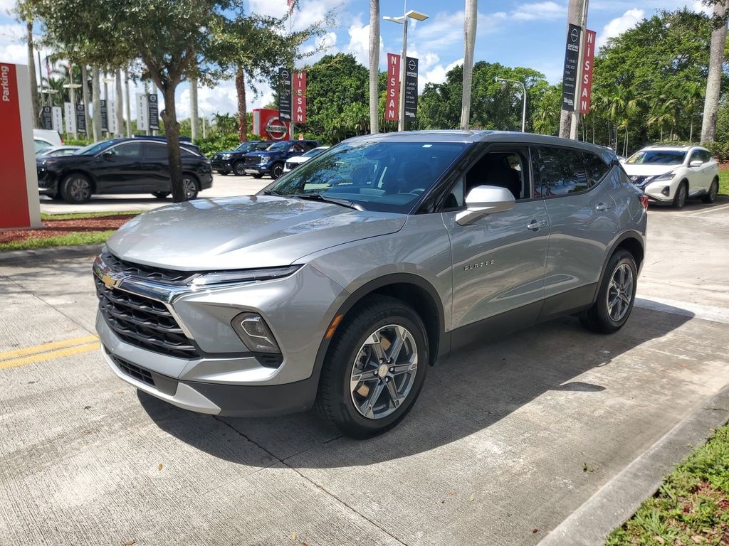 Used 2025 Chevrolet Blazer LT SUV