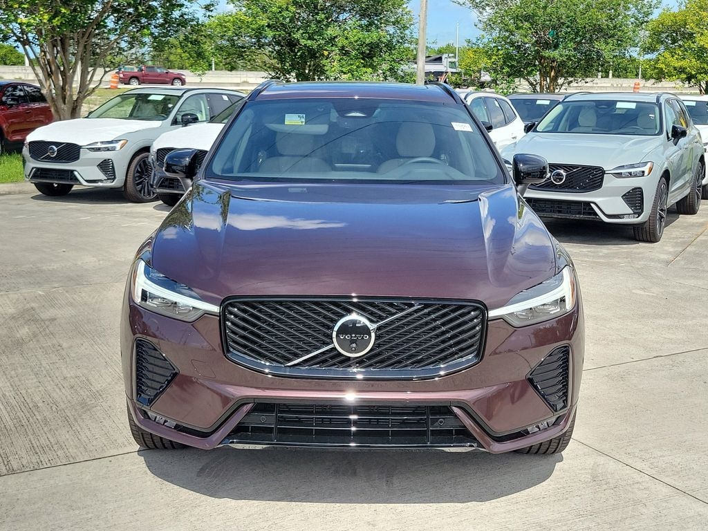 New 2026 Volvo XC60 B5 Plus SUV