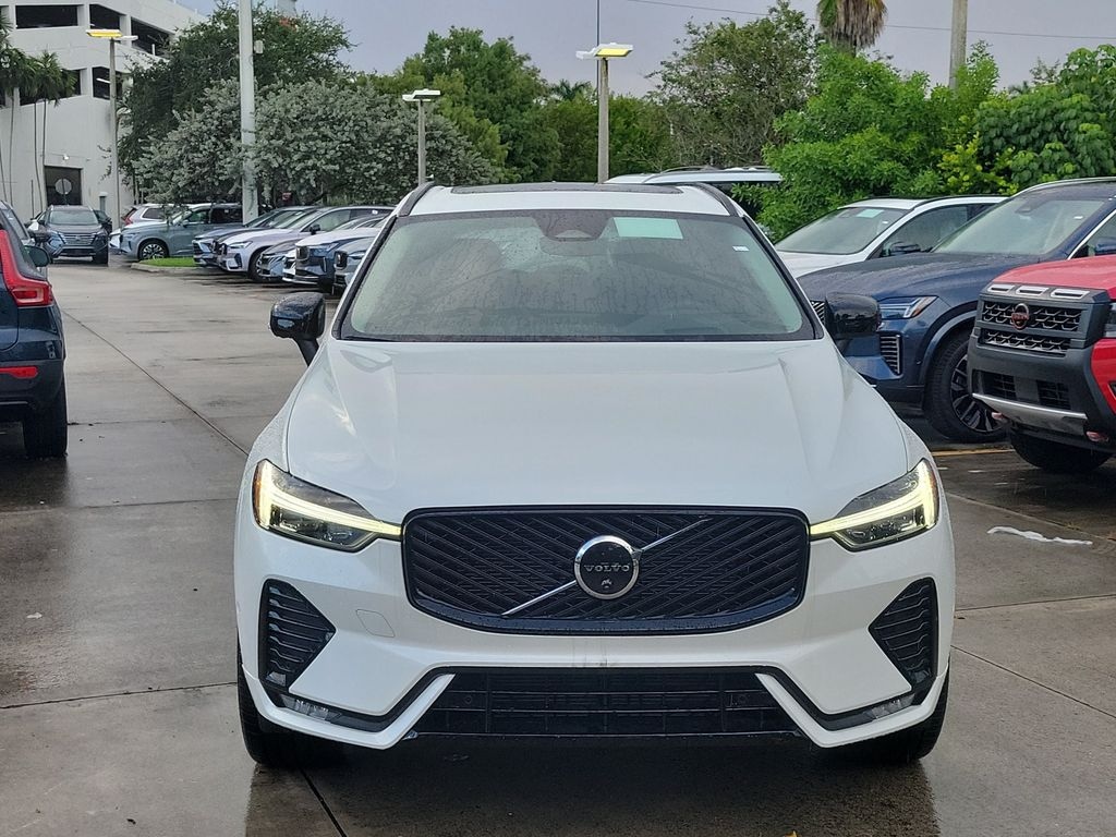 New 2026 Volvo XC60 B5 Ultra SUV