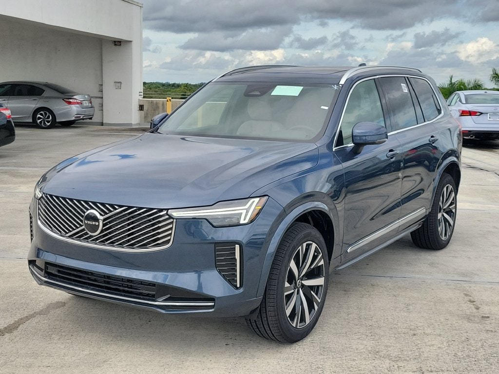 New 2027 Volvo XC90 B5 Core SUV