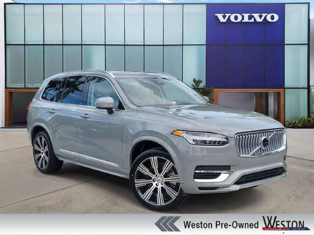 2025 Volvo XC90 Plug-In Hybrid T8 Plus SUV