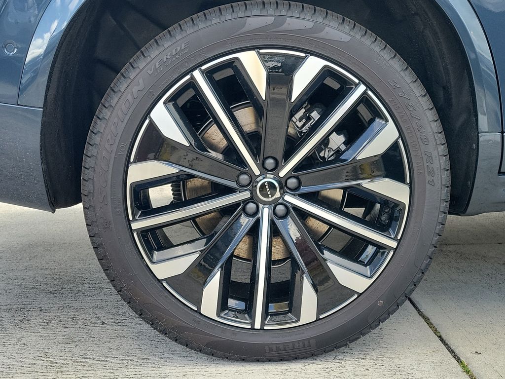 New 2026 Volvo XC90 B6 Ultra 7-Seater SUV