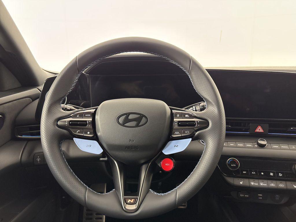 2026 Hyundai Elantra N - Photo 21