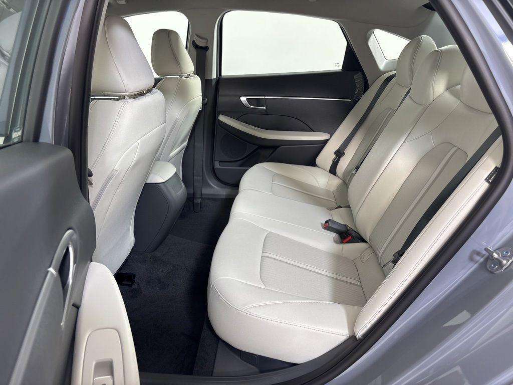2026 Hyundai Sonata SE - Photo 16