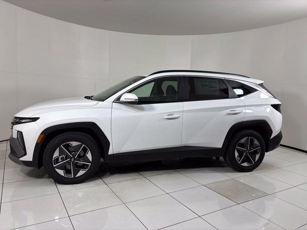 New 2026 Hyundai Tucson SEL Premium FWD SUV