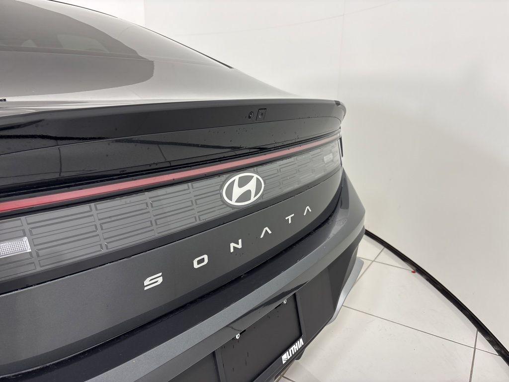 2026 Hyundai Sonata SE - Photo 9