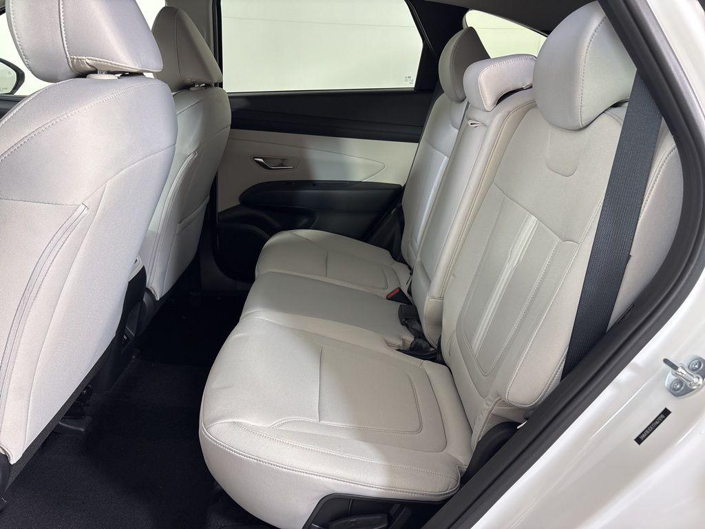 2026 Hyundai Tucson SEL - Photo 15