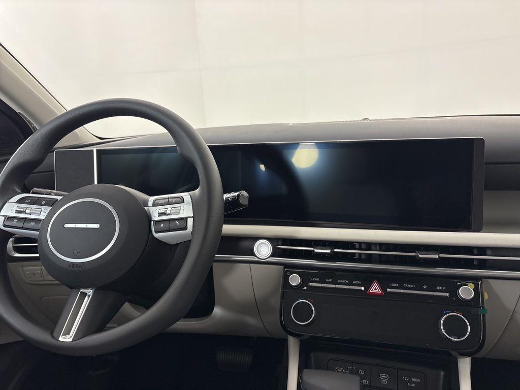 2026 Hyundai Tucson SEL - Photo 18