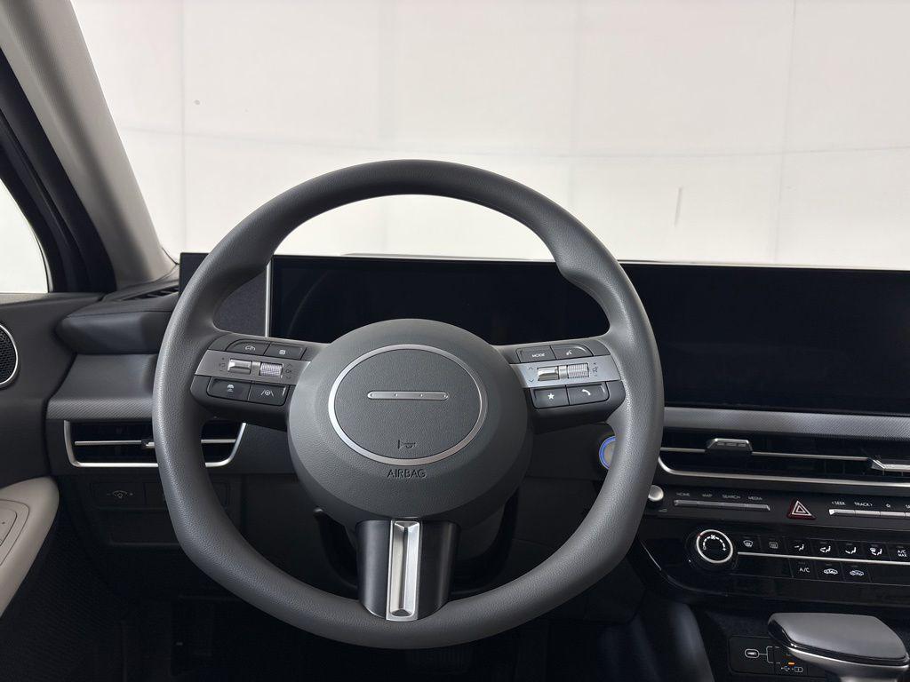 2026 Hyundai Sonata SE - Photo 18