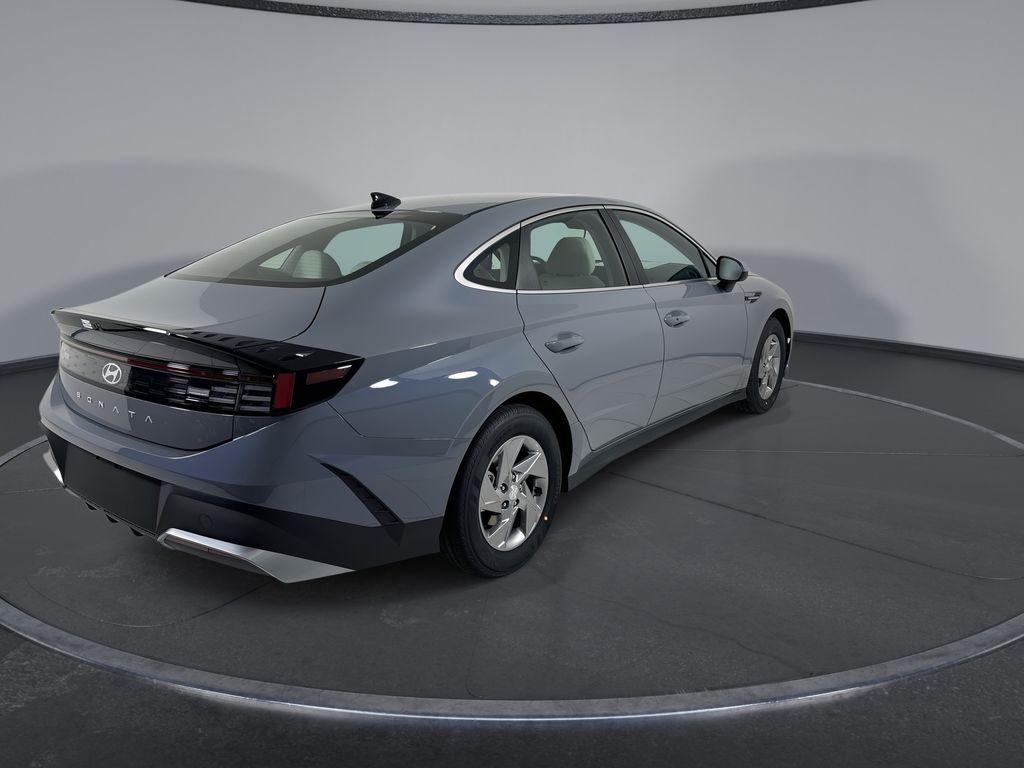 2026 Hyundai Sonata SE - Photo 8