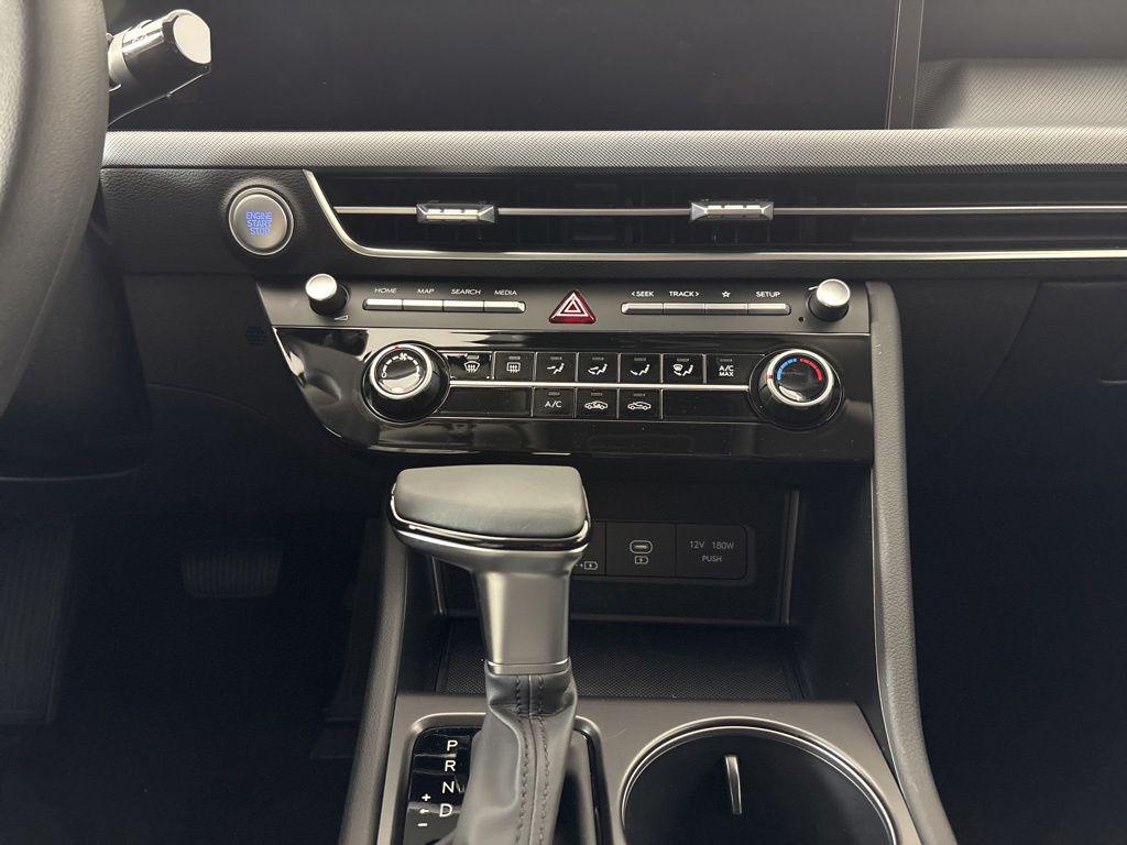 2026 Hyundai Sonata SE - Photo 25