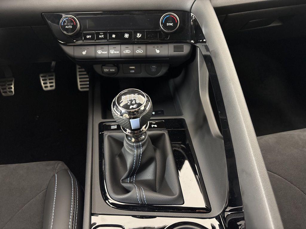 2026 Hyundai Elantra N - Photo 24