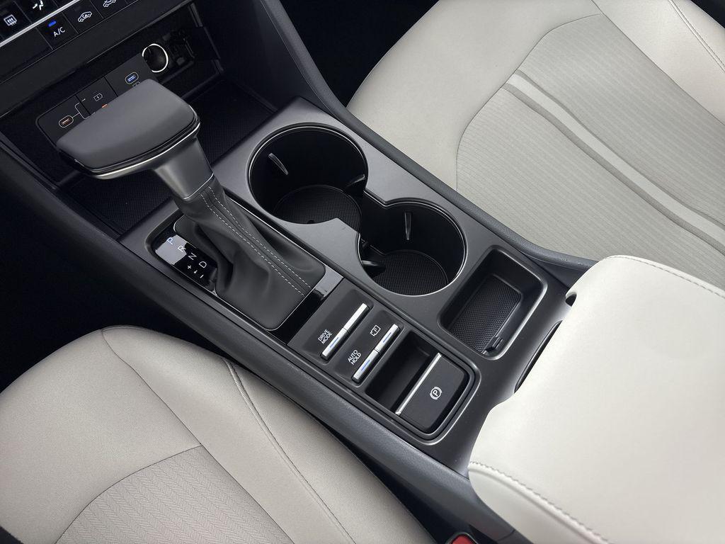 2026 Hyundai Sonata SE - Photo 22