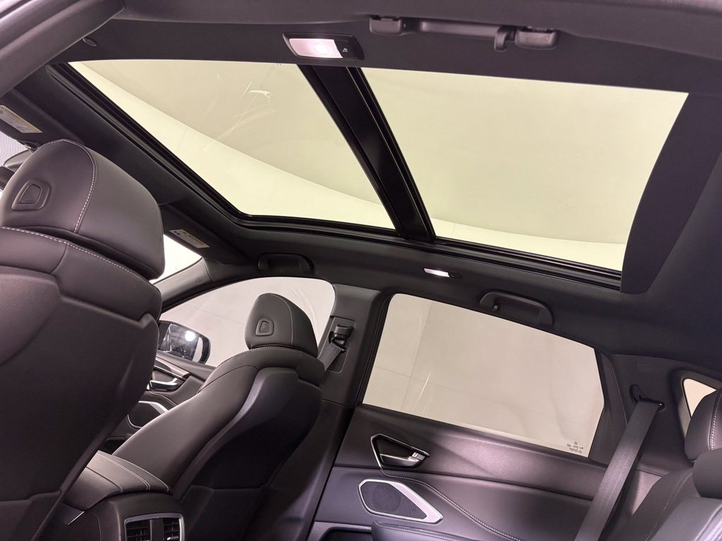 2025 Acura RDX Base - Photo 18