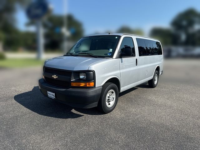 2017 Chevrolet Express Passenger LS
