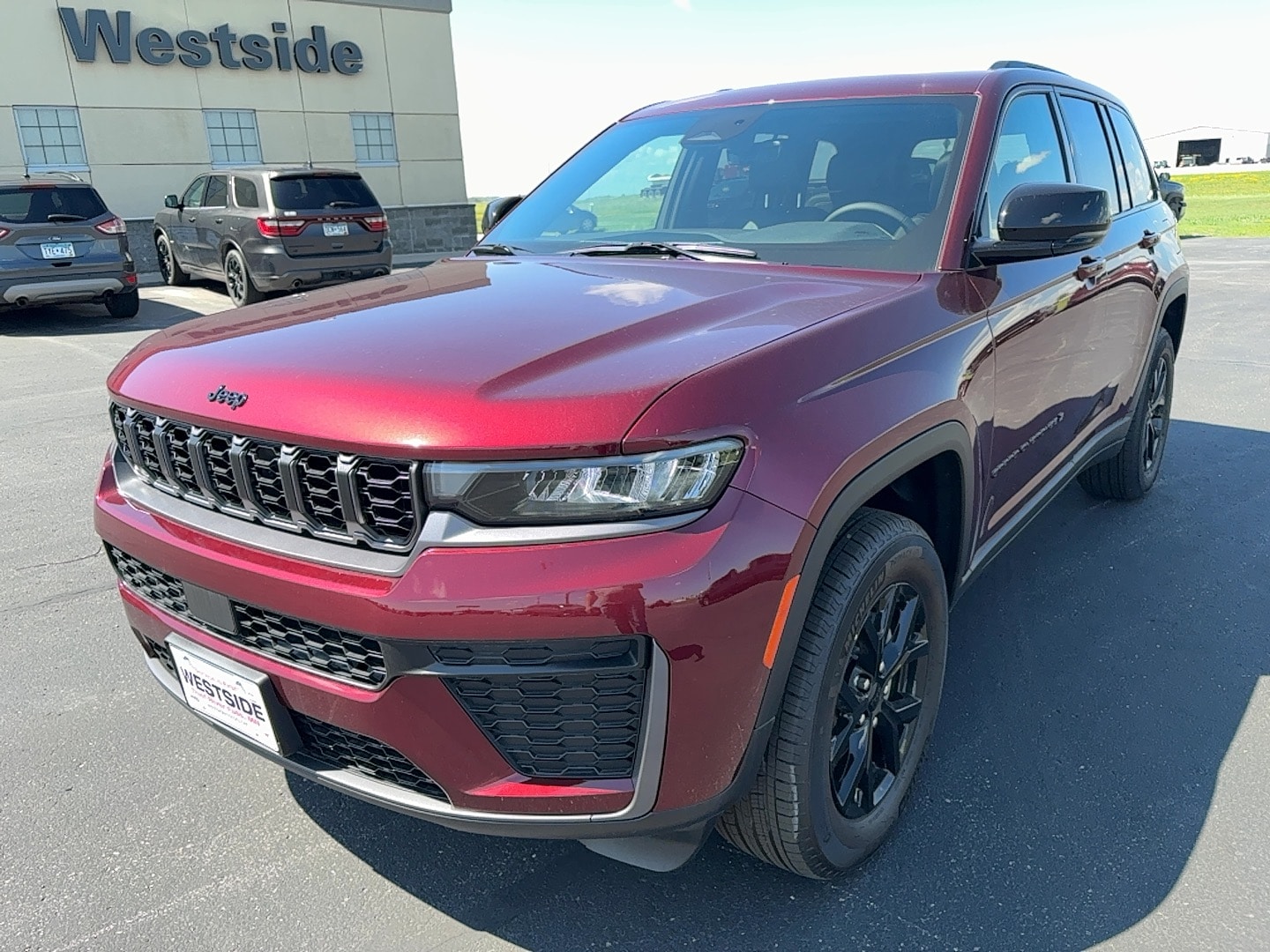 2026 Jeep Grand Cherokee Laredo