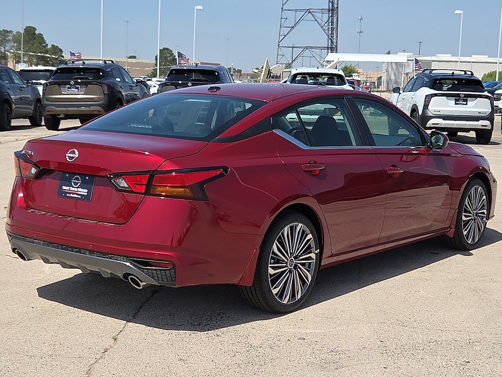 New 2026 Nissan Altima SV Front-Wheel Drive Sedan