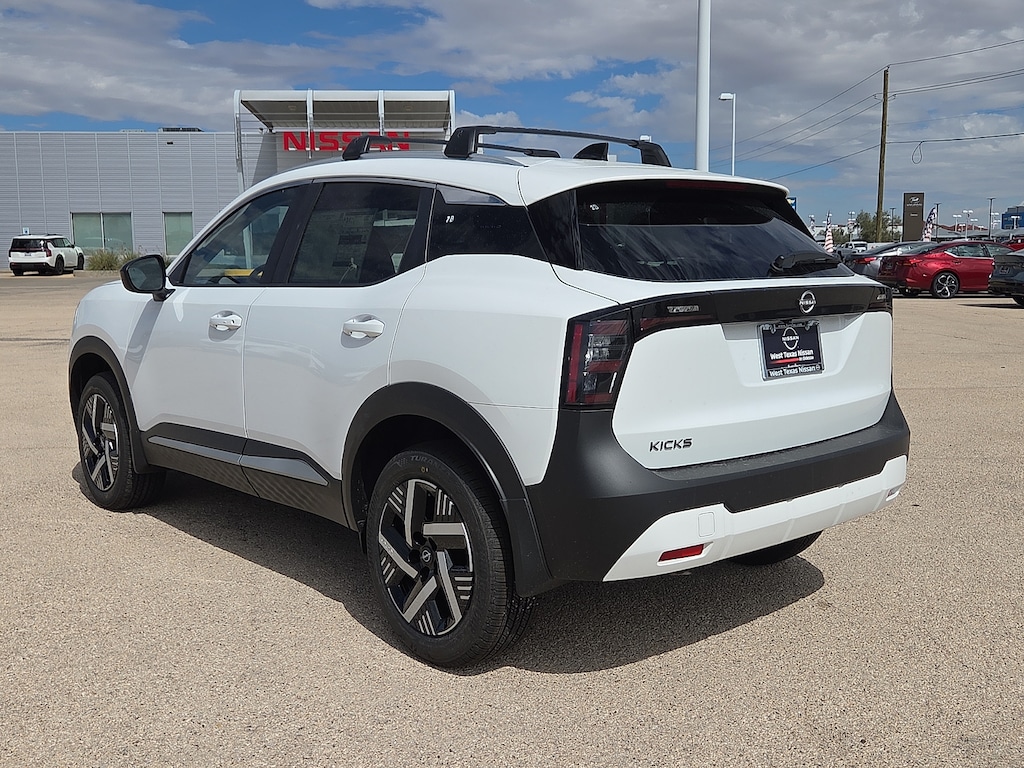 New 2027 Nissan Kicks SV Front-Wheel Drive