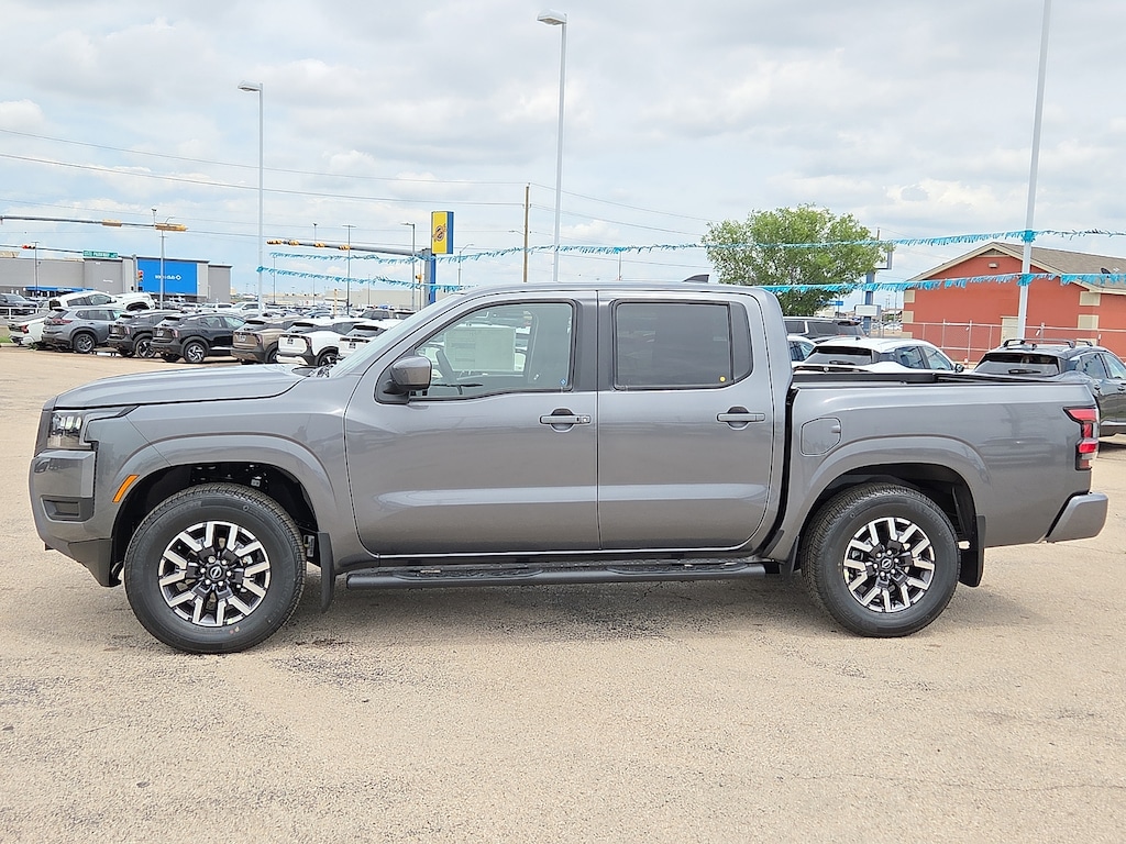 New 2026 Nissan Frontier SV 4x2 Crew Cab 5 ft. box 126 in. WB