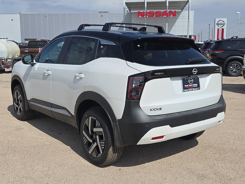 New 2026 Nissan Kicks SV Front-Wheel Drive