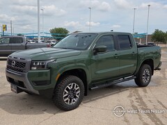 2026 Nissan Frontier SV 4x4 Crew Cab 5 ft. box 126 in. WB