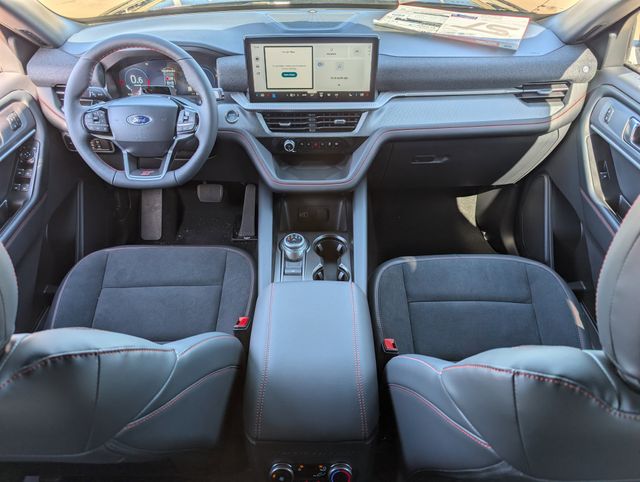 2026 Ford Explorer ST - Photo 8