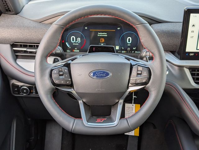 2026 Ford Explorer ST - Photo 12