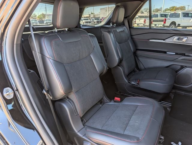 2026 Ford Explorer ST - Photo 23