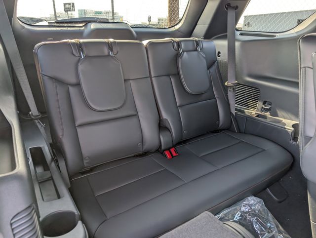2026 Ford Explorer ST - Photo 26
