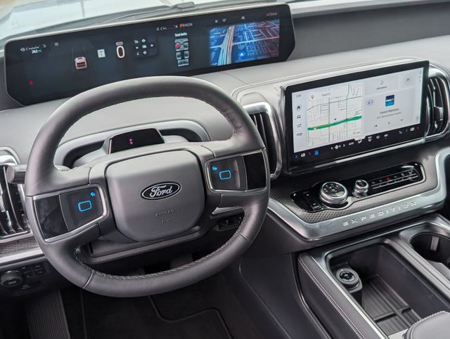 2026 Ford Expedition Platinum - Photo 9