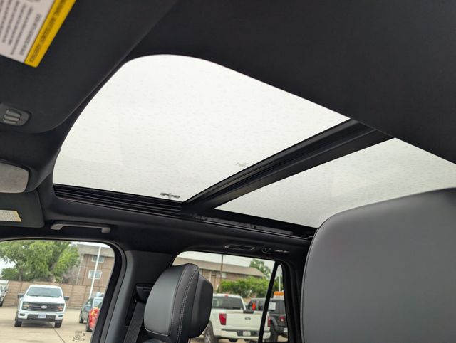 2026 Ford Expedition Platinum - Photo 19