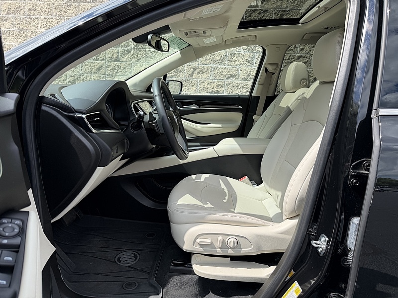 2024 Buick Enclave Essence - Photo 26